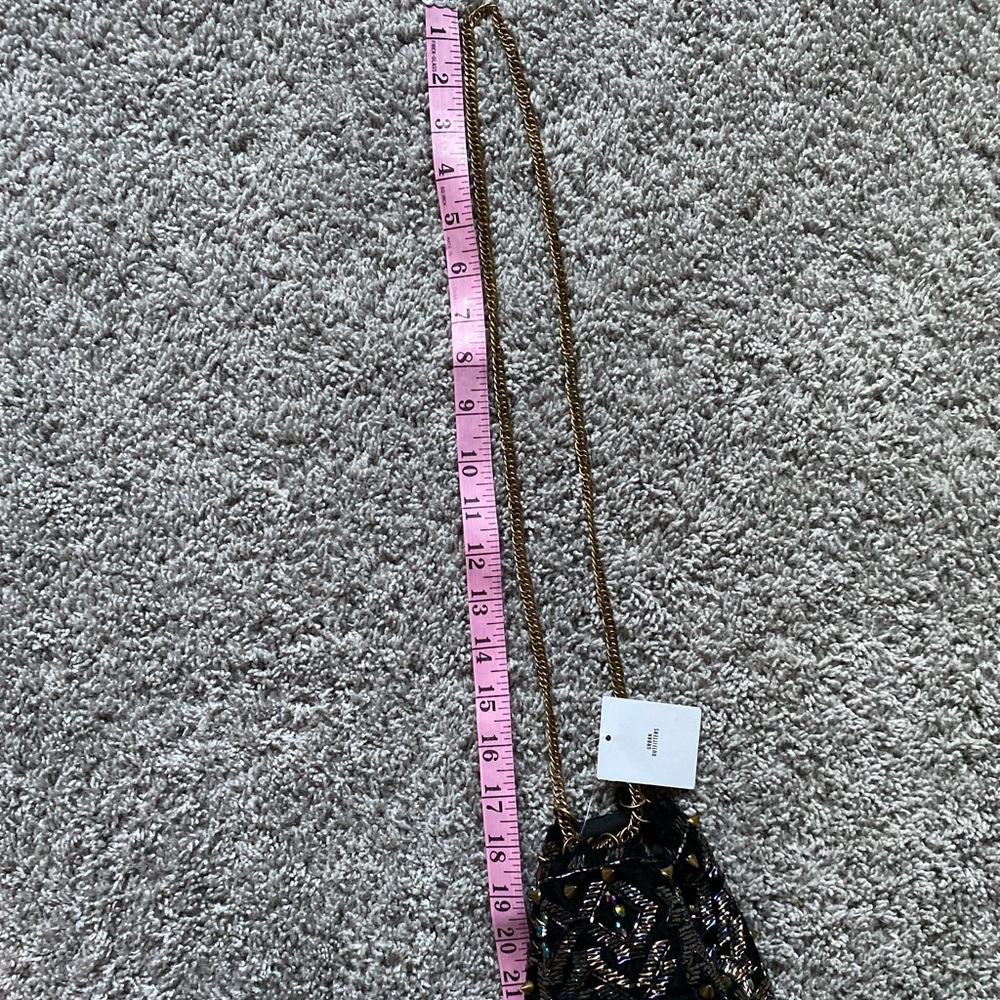 Urban Outfitters Beaded Bucket Bag - Picture 10 of 11